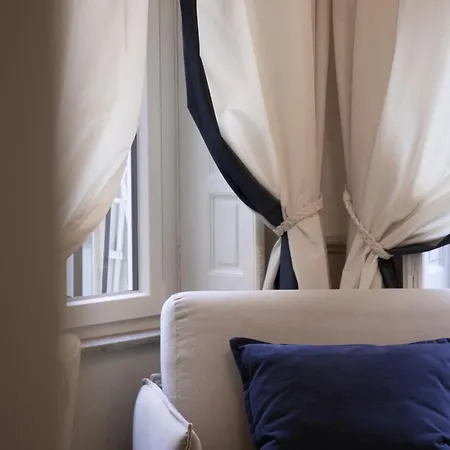 Relais Donna Lucrezia Pensión Roma